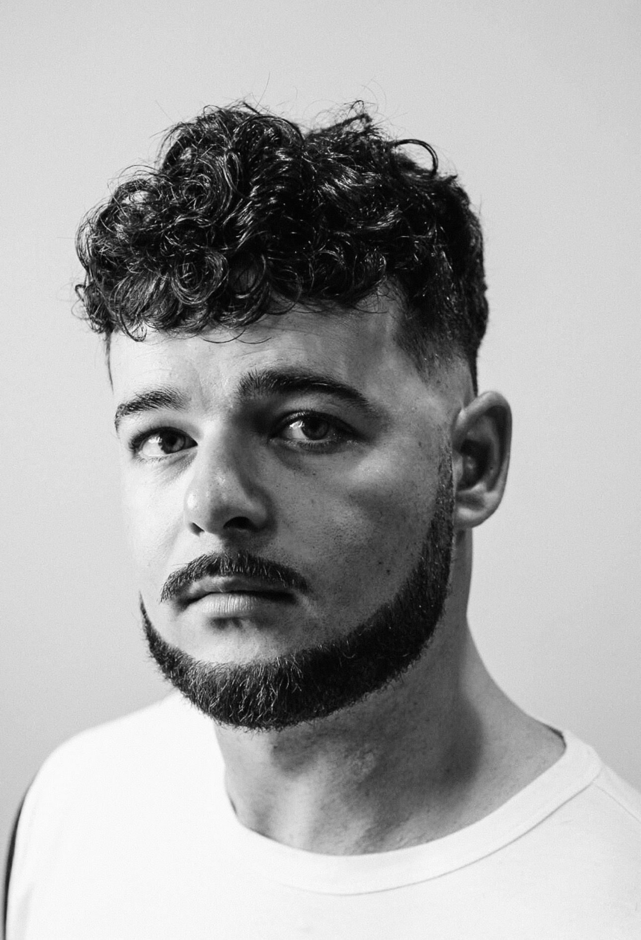 corte de cabello y barba en la barbería coto s Barber Pravia 